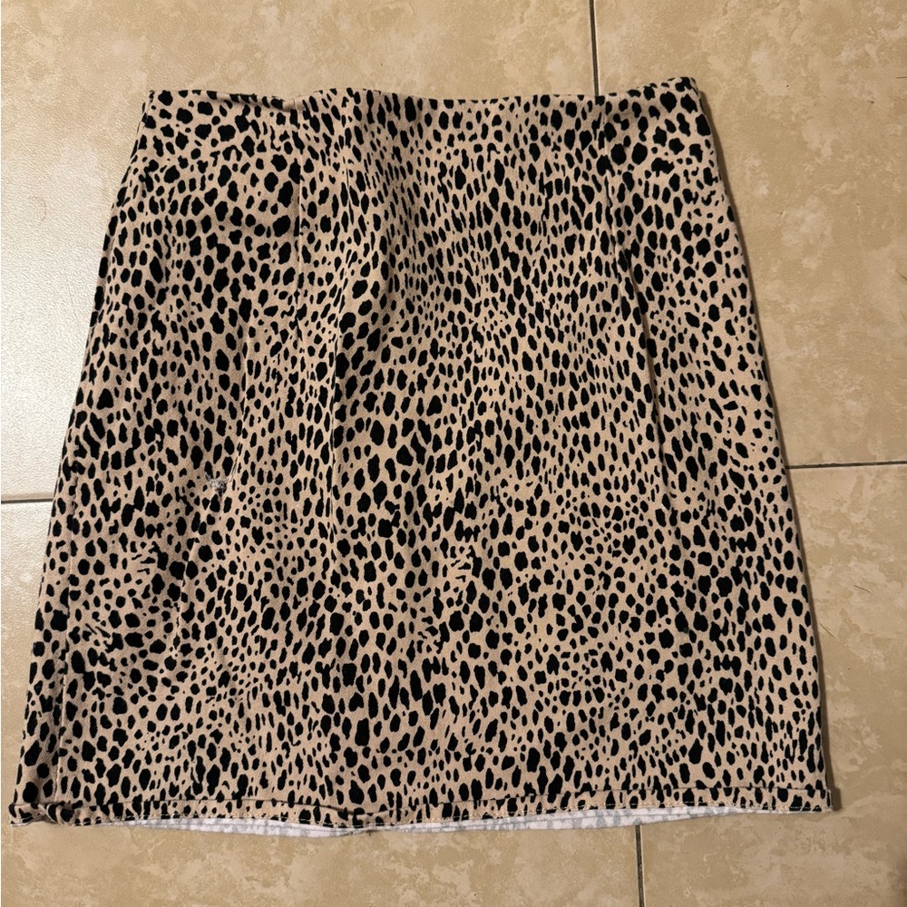 Brandy Melville Skirt